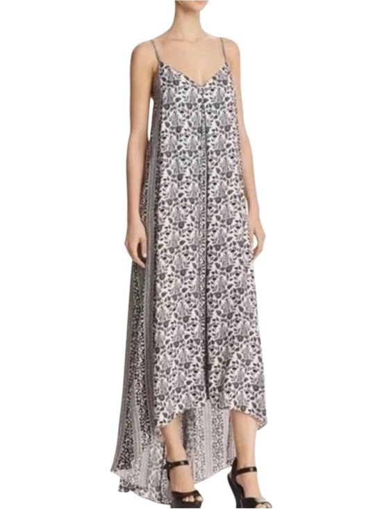 Alice + Olivia Dresses & Skirts - Alice + Olivia Soft White Slip Dress